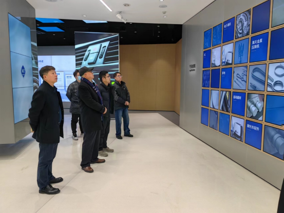 走访企业探心声 凝心聚力谋合作—leyu乐鱼中国体育官网领导走访宁波海天塑机集团有限公司助推校企合作