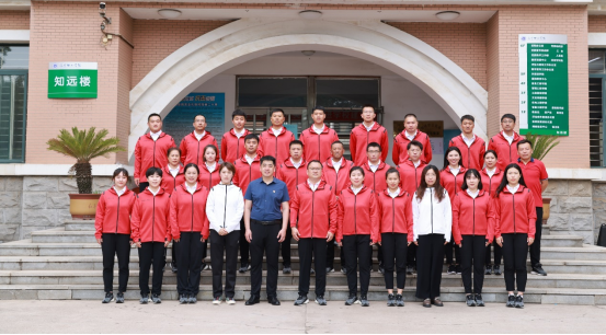 “两优一先”光荣谱  凝心聚力 砥砺前行——中共leyu乐鱼中国体育官网体育学院党总支