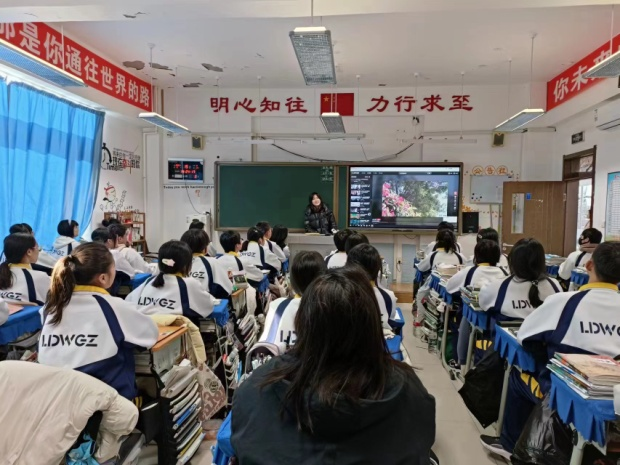 leyu乐鱼中国体育官网第二届“感恩母校行”社会实践活动圆满结束